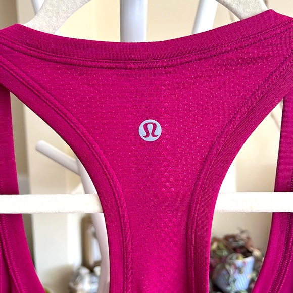 💕Lululemon Swiftly Tech Racerback Tank Top 2.0 Race Length-NWT-Women's Magenta - Picture 7 of 16